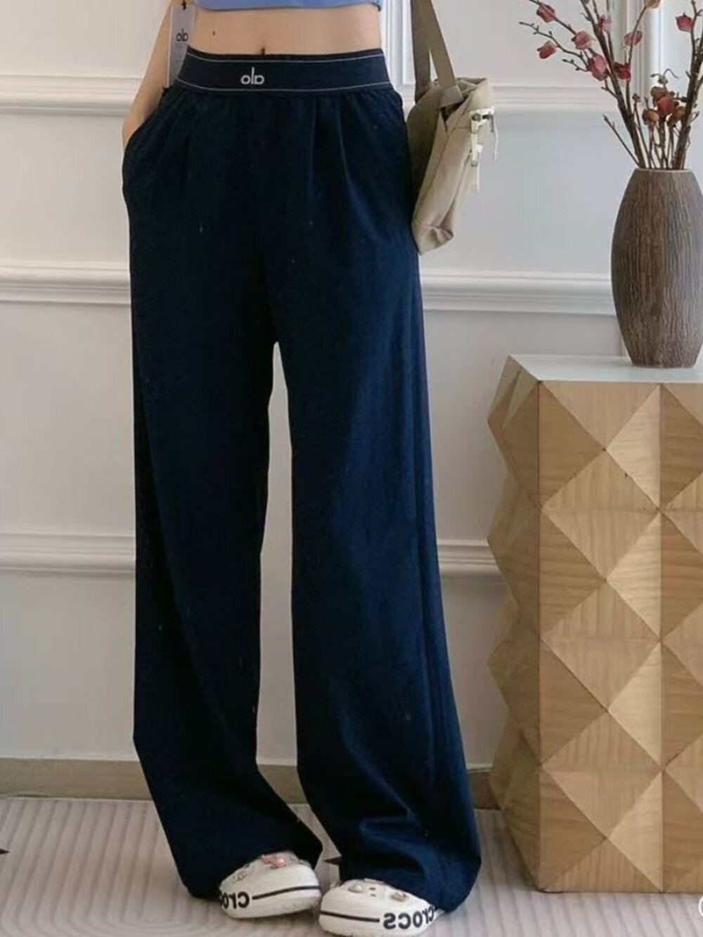 💙NWT Navy Blue ALO Yoga Wide Leg Suit Up Pants - (Regular Length) 🥰